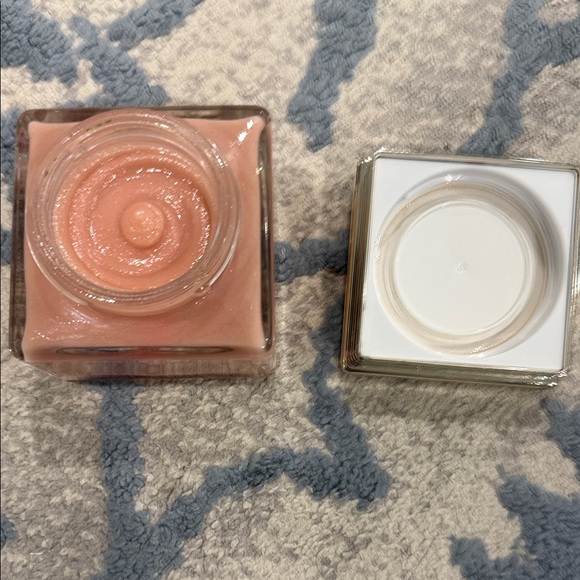 Dior Prestige Le Sucre de Gommage - Luxurious Pink Scrub - Picture 3 of 3